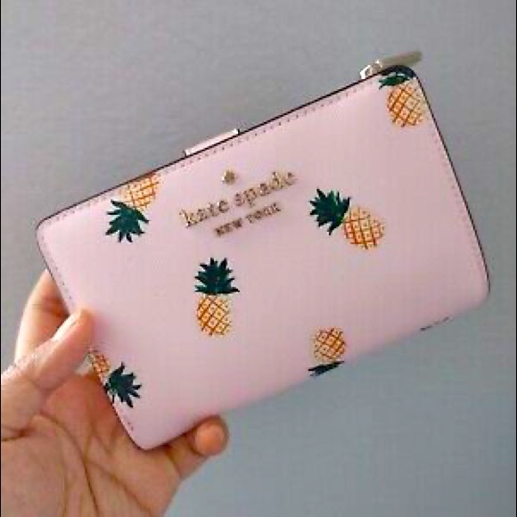 kate spade Handbags - Kate Spade Staci Medium Pineapple Compact Bifold Wallet